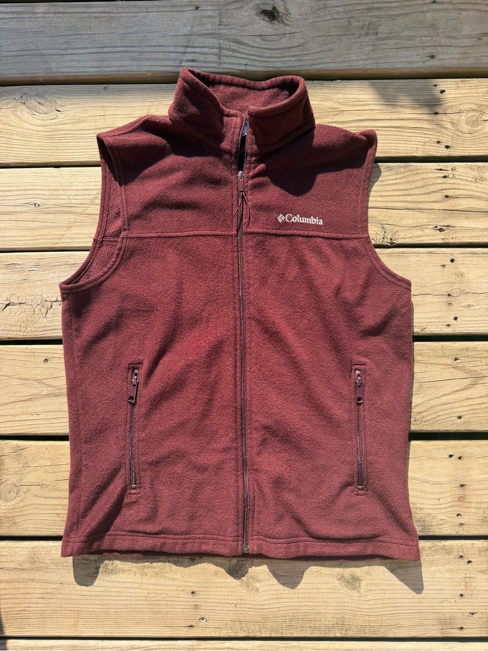 Columbia Men’s Burgundy Fleece Vest